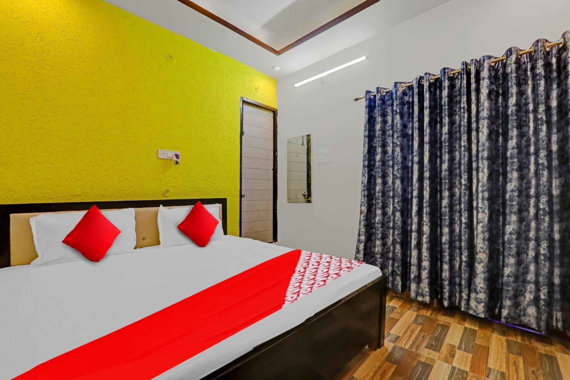 Hotel O R K Hotels Лакхнау Экстерьер фото