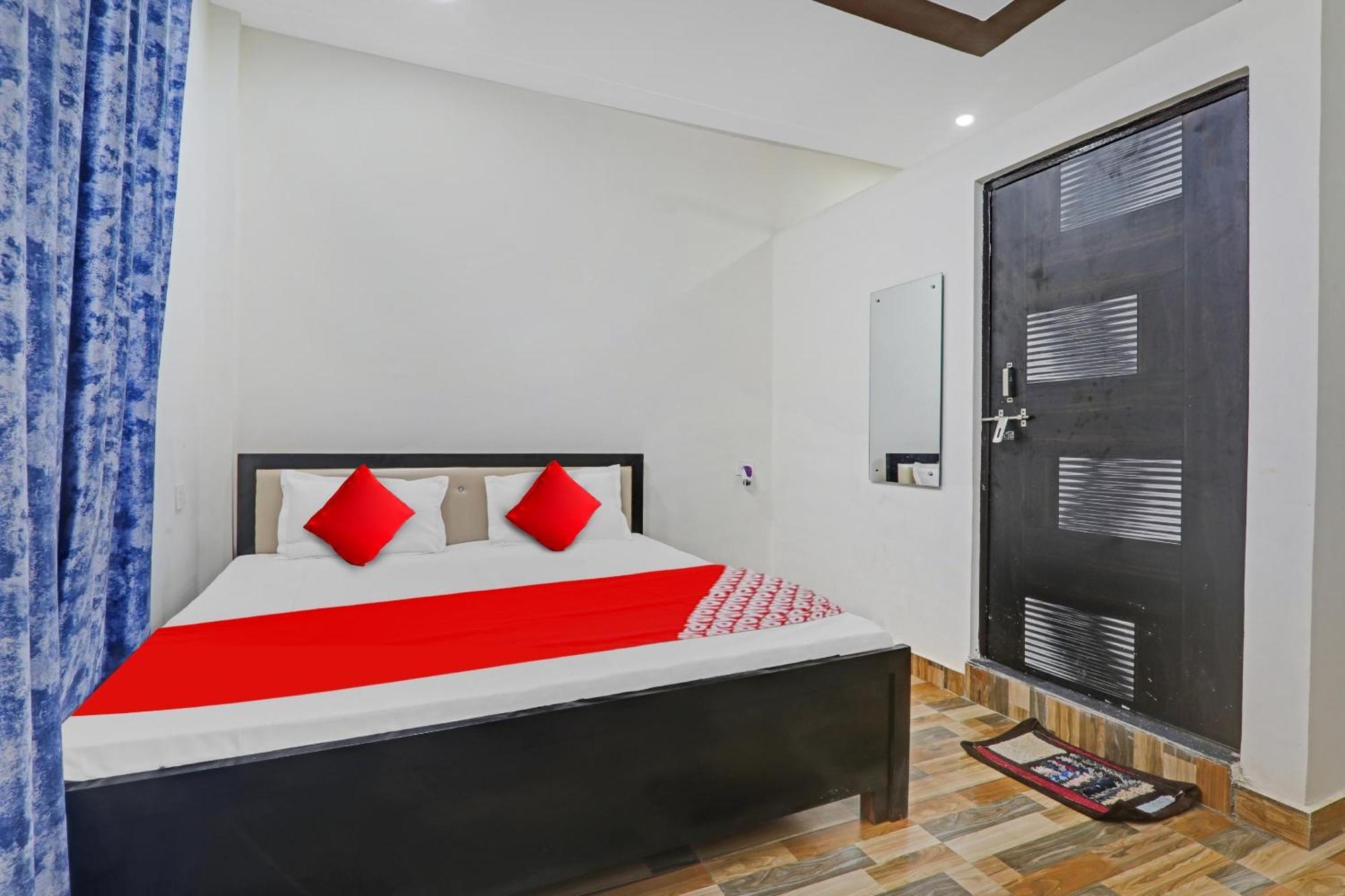 Hotel O R K Hotels Лакхнау Экстерьер фото