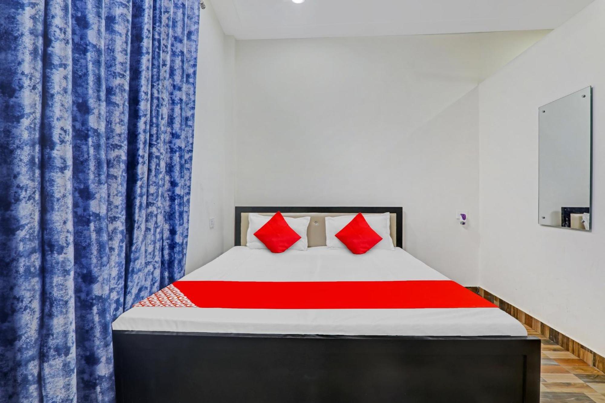 Hotel O R K Hotels Лакхнау Экстерьер фото
